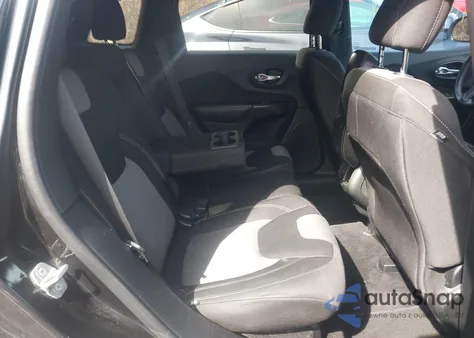 2014 Jeep Cherokee Latitude z USA, uszkodzony, nr VIN 1C4PJMCB8EW146912